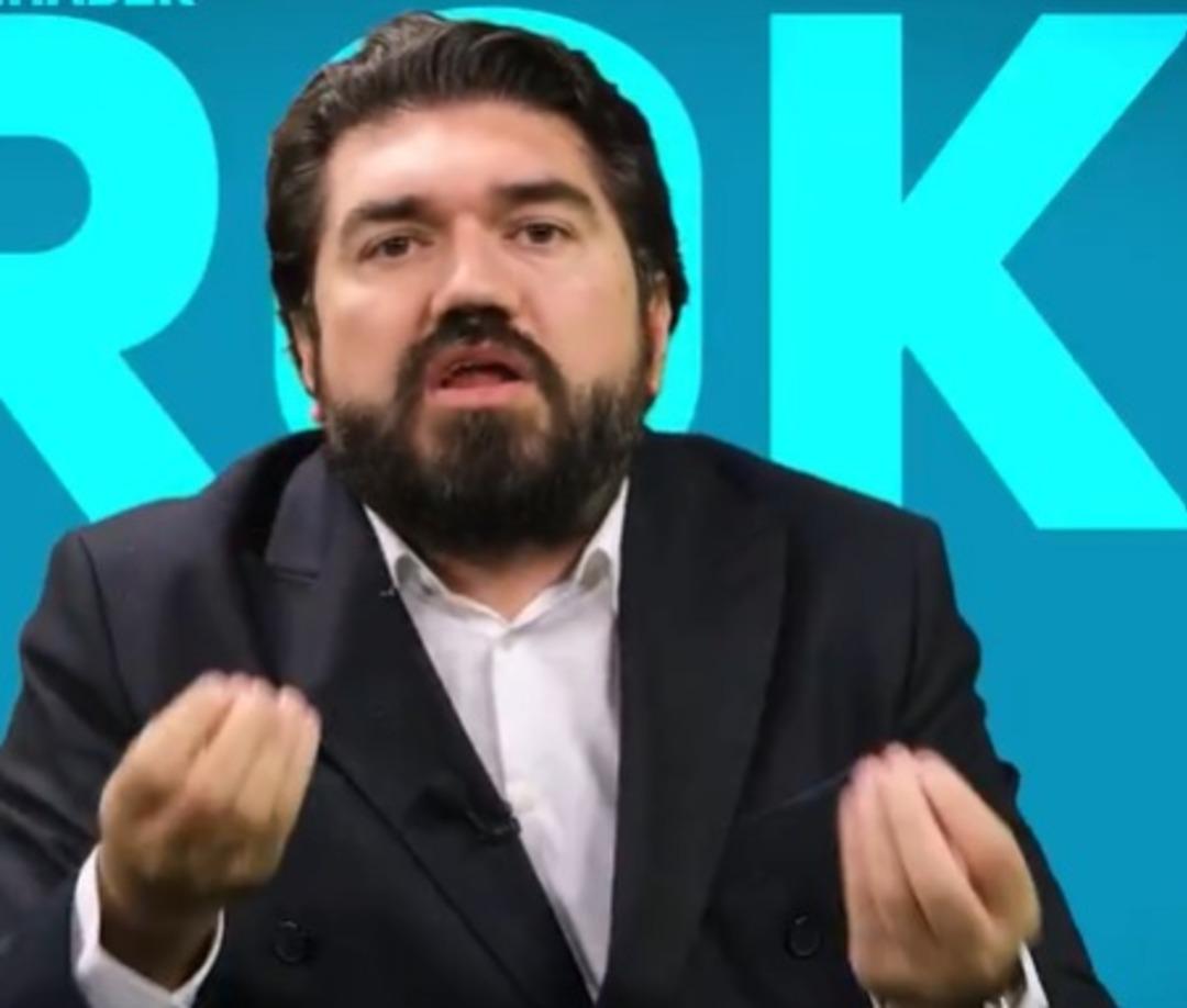 Rasim Ozan Kütahyalı "Kendimi apolitik hissediyorum" diyen Athena Gökhan a açtı ağzını yumdu gözünü!   Eyyamcıdır, oynaktır...   2