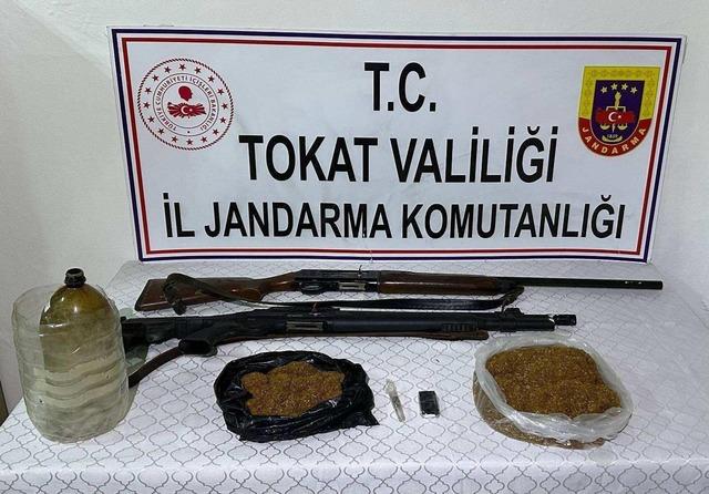 Jandarmadan uyuşturucuya geçit yok