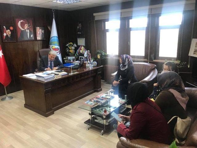 Osmaneli Belediyesi halkın kreş, anaokulu ve yaşlı bakım evi talebine sessiz kalmadı
