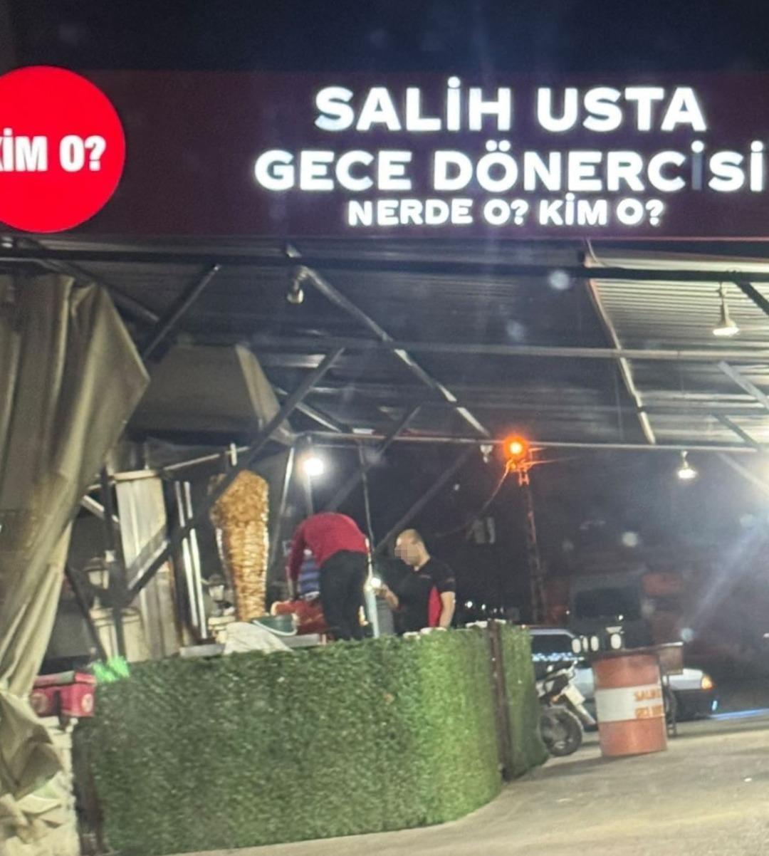 Zincir marketteki o iddiayı duyan herkes endişelendi! Bakın tavuklara ne yapmışlar! Son kullanma tarihini... 1