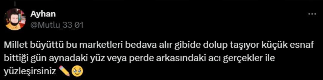 Zincir marketteki o iddiayı duyan herkes endişelendi! Bakın tavuklara ne yapmışlar! Son kullanma tarihini... 5