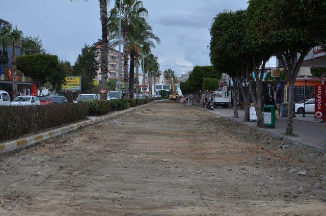 Alanya İstiklal Caddesi yenileniyor