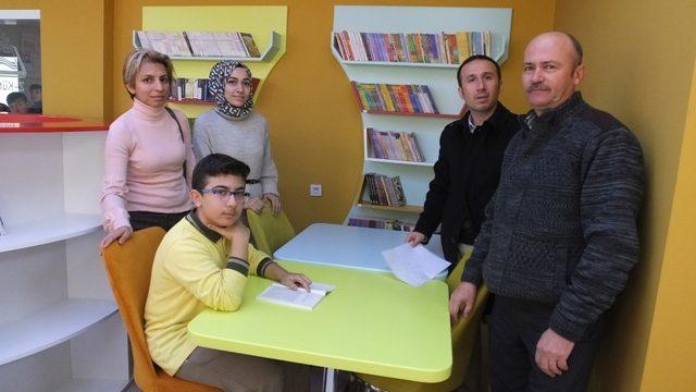 Suriyeli öğrenciden Afrin’deki Mehmetçiğe mektup