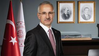 Bayramda şehirlerarası ulaşıma yakın takip... Bakan Uraloğlu: 40 bin 767 otobüs seferi denetlendi