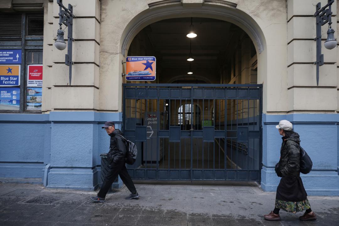 2025-04-09T054954Z_976134806_RC25UDAAECBS_RTRMADP_3_GREECE-STRIKE