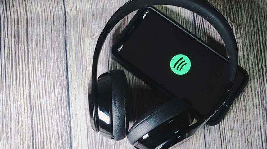 Spotify’dan “Premium abonelere reklam” iddialarına yanıt geldi!