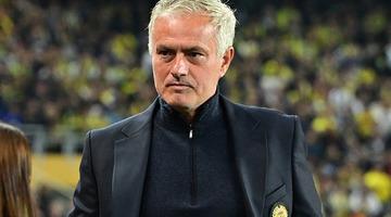 İtalyan devinin o oyuncu için istediği rakam belli oldu! Fenerbahçe bu transfer için masaya oturdu... 