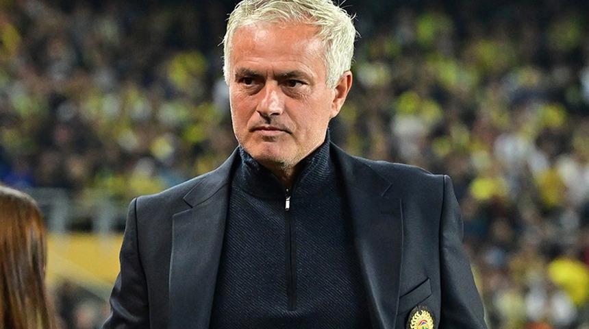 İtalyan devinin o oyuncu için istediği rakam belli oldu! Fenerbahçe bu transfer için masaya oturdu... 