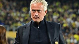 İtalyan devinin o oyuncu için istediği rakam belli oldu! Fenerbahçe bu transfer için masaya oturdu... 