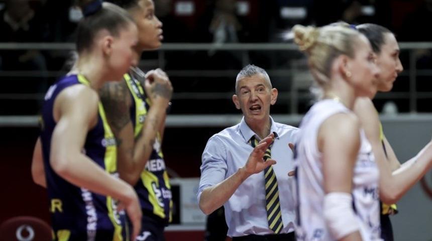 Fenerbahçe'de Galatasaray derbisi sonrası ayrılık!