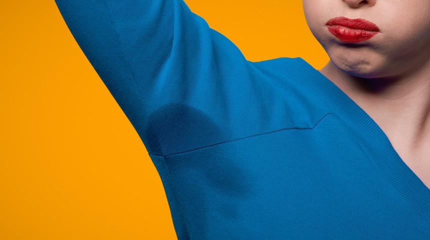 Bir taşla iki kuş: Hem ağız kokusunu yok ediyor hem de vücut kokusunu