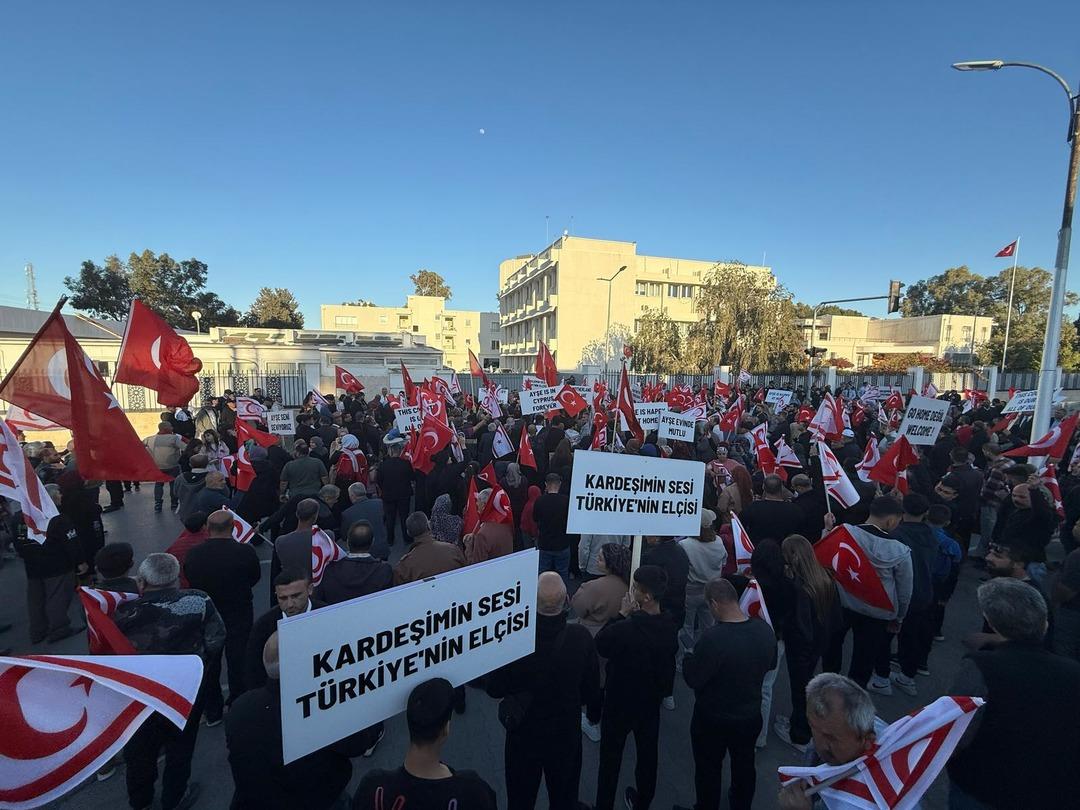 AA-20250409-37582916-37582914-KKTCDE_ANAVATANA_SAYGI_VEFAYA_CAGRI_YURUYUSU_YAPILDI