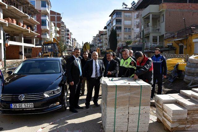 Salihli’de doğalgaz hat döşeme çalışması başladı