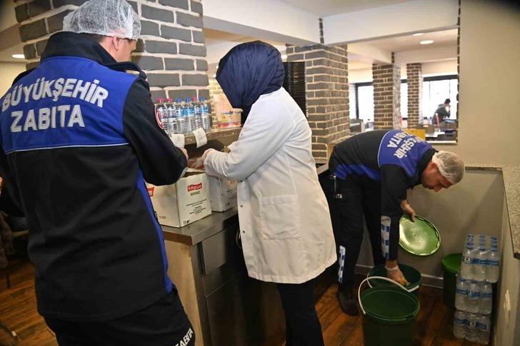 Manisa Zabıtası dönercileri tek tek denetledi! İlk üç ayda 218 işletmeye müdahale... G4