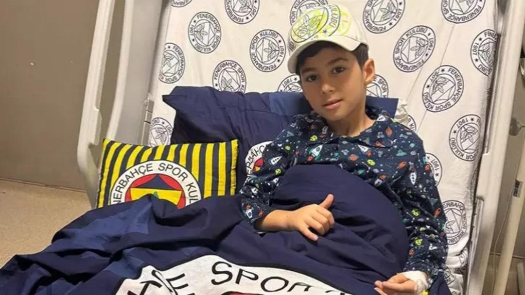 Talisca, lösemi tedavisi gören Yusuf Berat ile görüştü! 1