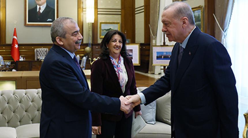 Cumhurbaşkanı Erdoğan'la DEM heyeti bir araya geldi! İlk açıklama ve ilk kareler...