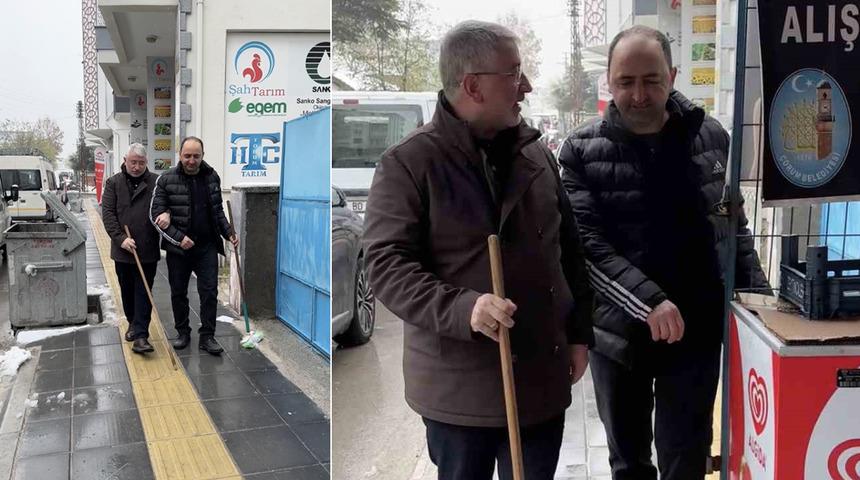 Çorum Belediye Başkanı Aşgın, engelli yolunu işgal eden esnafa 'empati yürüyüşü' yaptırdı