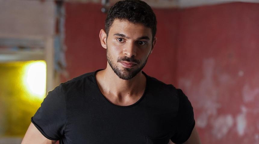 Yabani'den sonra Halit Özgür Sarı'ya teklif yağdı! Yeni adresi belli oldu 