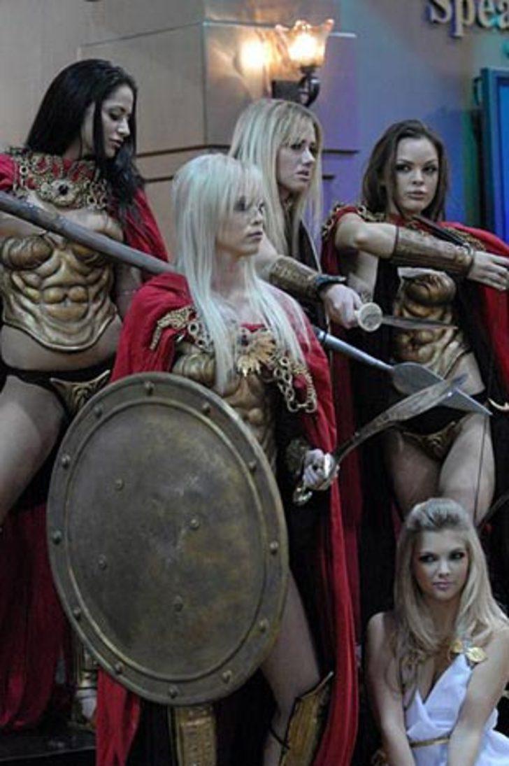 Yetişkinlere özel seks fuarı! G1