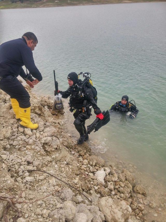 Tarsus’ta iki petrol istasyonu çalışanının öldürülmesi olayında 3 kişi tutuklandı