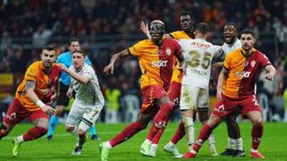 GALATASARAY 'FAVORİ BENİM' DİYOR
