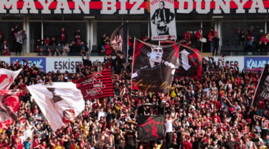 Sonunda bu da oldu, Adana Demirspor sahadan çekildi! Bursaspor’u Eskişehirspor’u hatırlayalım 1