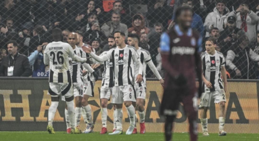 BU BEŞİKTAŞ A AKIL SIR ERMİYOR! 1