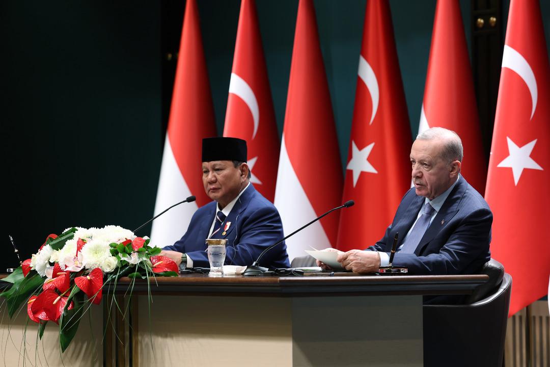 Türkiye ile Endonezya arasında 3 anlaşma imzalandı! Cumhurbaşkanı Erdoğan: "Ticaret hacmi hedefimiz 10 milyar dolar" 3