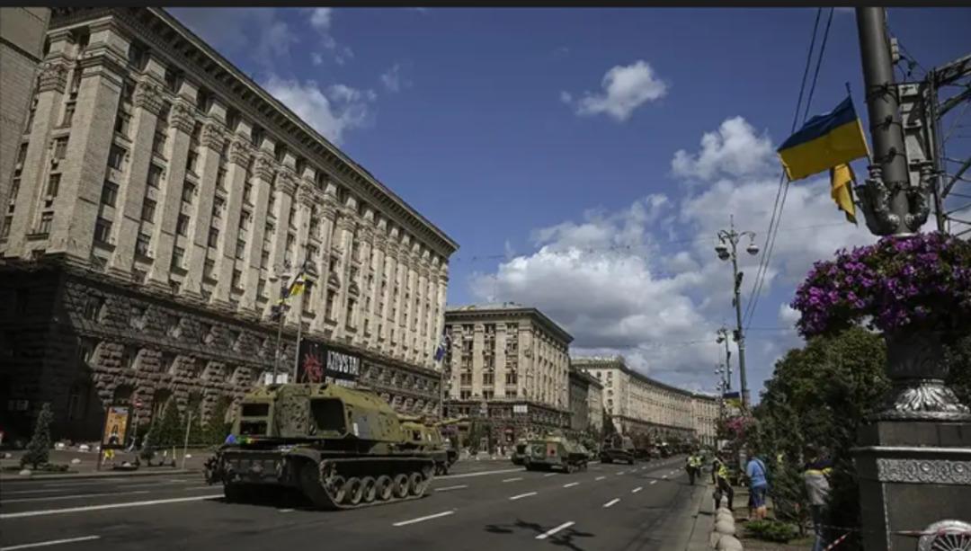 Avrupa mı? Rusya mı? Ukrayna’nın önündeki keskin viraj: Turuncu Devrim 1