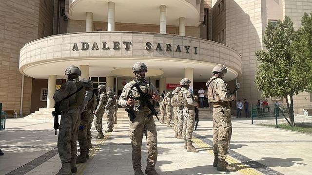 Cansız bedeni 11 yıl önce pamuk çuvalında bulunmuştu! 6 yaşındaki Zehra'nın ölümüyle ilgili 13 gözaltı: Aralarında anne, baba, amca, kardeş