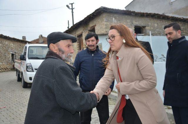 Başkan Karadağ’dan evi yanan muhtara geçmiş olsun ziyareti