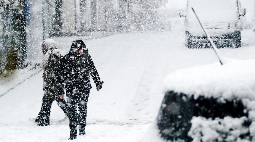 Nisan ayında kar sürprizi: Meteoroloji'den 25 il için sarı kodlu uyarı! Hava buz kesecek