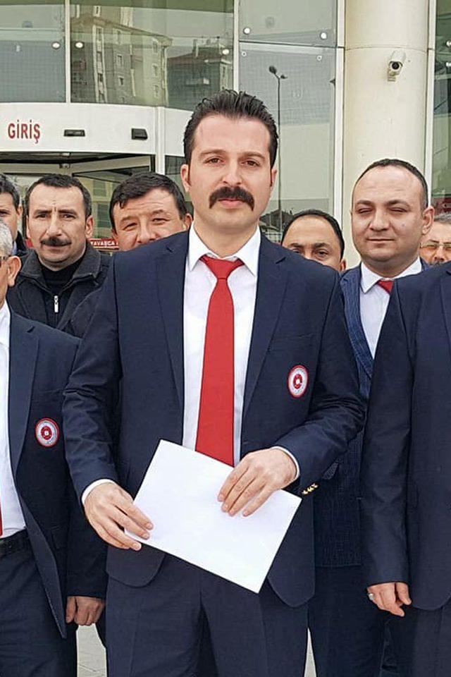 Kayseri'de mübaşirler bir günlük yevmiyelerini 'Mehmetçik Vakfı'na bağışladı