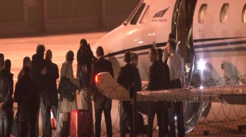 Gazeteci Deniz Y&uuml;cel &ouml;zel u&ccedil;akla Almanya'ya gitti