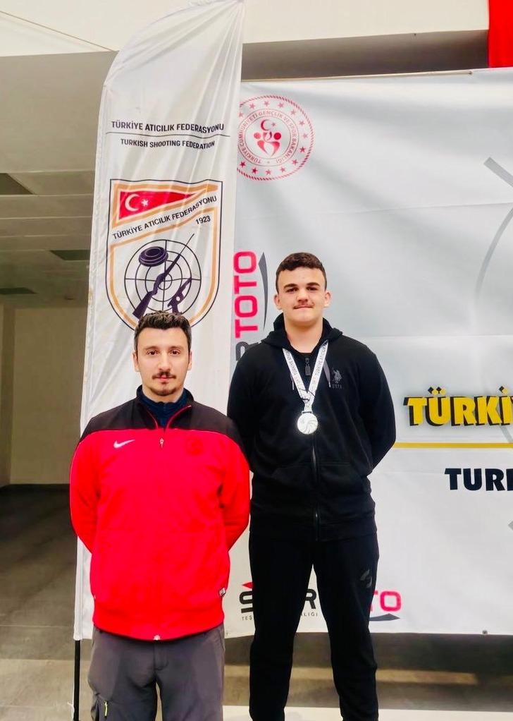 Manisalı sporculardan büyük başarı G3