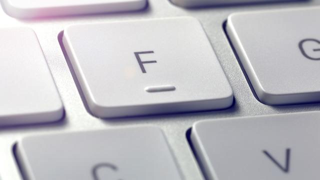 Klavyelerde F ve J harfinin üzerinde neden çıkıntılar vardır? Bu çıkıntılar ne işe yarar?