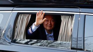 Sıkıyönetim ilanı nedeniyle görevden alınmıştı! Güney Kore'de Yoon Suk Yeol başkanlık konutundan ayrıldı