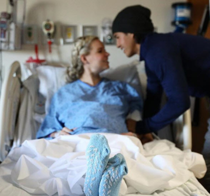 Instagram'ı sallayan aile: 4 günlük bebekleri bile... G4