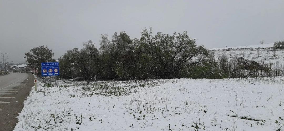Galatasaray-Samsunspor maçı öncesi korkutan gelişme! Meteoroloji "Sarı kod" ile uyarmıştı...  1