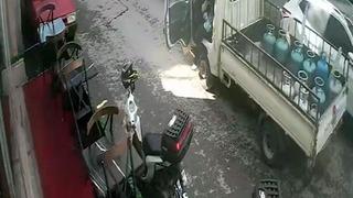 Park halindeyken hareket eden kamyoneti, 13 yaşındaki Yusuf durdurdu!