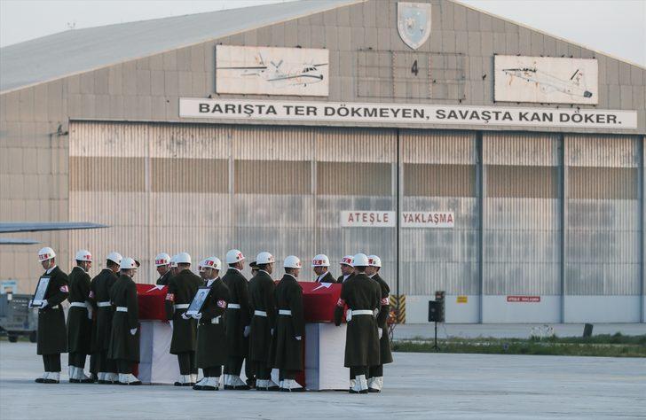 İzmir'deki askeri eğitim uçağının düşmesi G4