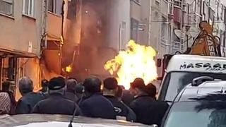 SON DAKİKA | Yer: Avcılar! 4 katlı binada doğal gaz patlaması: Ekipler seferber oldu