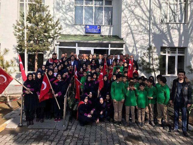 Tomarzalı öğrencilerden Mehmetçiğe moral mektupları