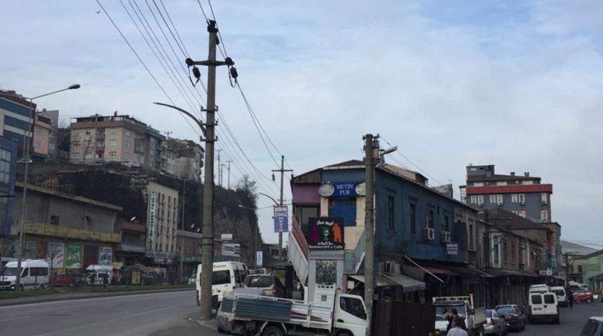 Trabzon&rsquo;da barda silahlı kavga: 1 &ouml;l&uuml;, 3 yaralı