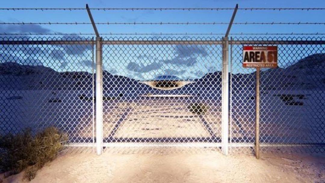 Sır gibi saklanıyordu! ABD nin  51. Bölge deki dev kulesi ilk kez görüntülendi! Uzaylı teorileri ortaya atıldı 2