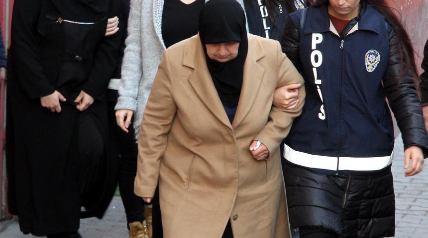 FET&Ouml; ş&uuml;phelisi Boydak ailesinden 3 kişi adliyede