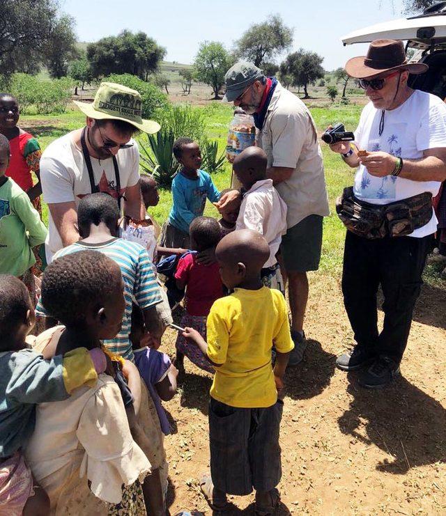 Afrika'da Masai kabilesini ziyaret ettiler