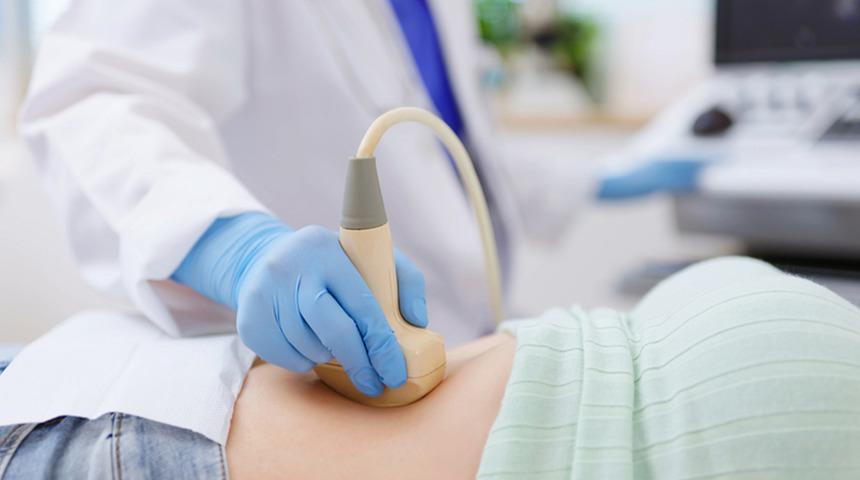 Miyom tedavisinde çığır açan yöntem: Laparoskopik cerrahi! "Karında bası hissi, sık idrara çıkma şikayetleri olanlar dikkat"