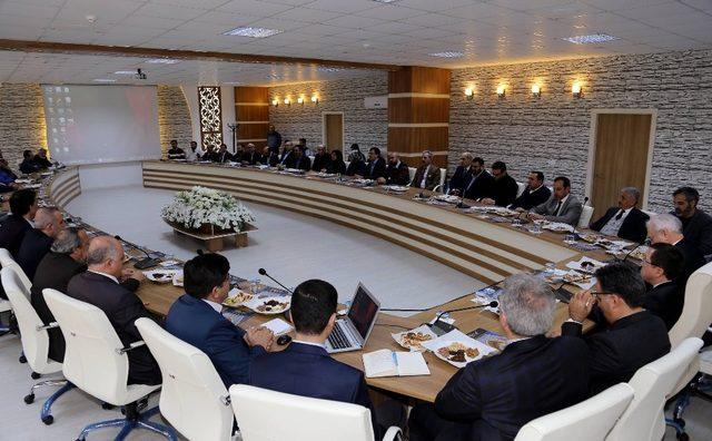 Rektör Kızılay İlahiyat Fakültesini ziyaret etti