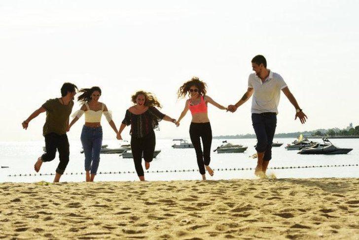 Arkadaşlar İyidir Fotoğrafları G4